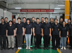 以匠心鑄就卓越，以創(chuàng)新引領(lǐng)未來  華德液壓王西杰技能大師工作室獲評“區(qū)級技能大師工作室”稱號